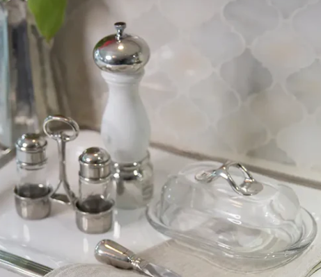 Tuscan Pepper Grinder (by Arte Italica)