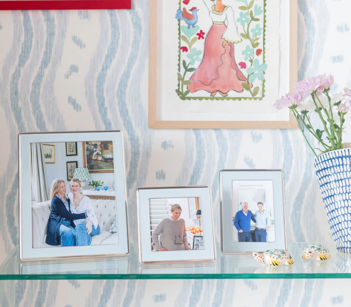 Rounded Enamel Picture Frame (5"x 7" )