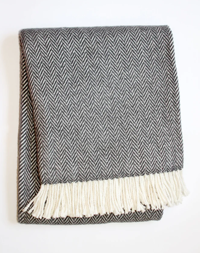 A Soft Idea Herringbone Throw - Thumbnail 2
