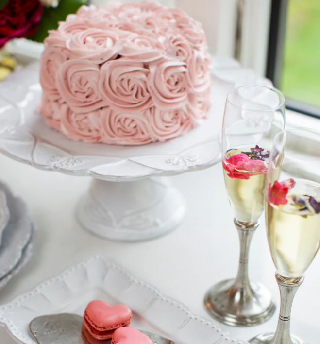 Bella Bianca Cake Stand by Arte Italica