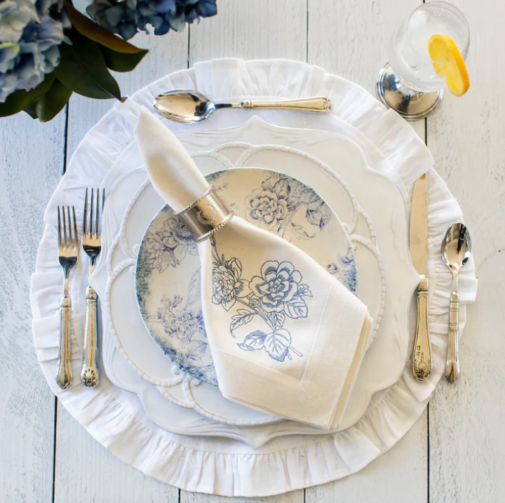 Bella Bianca Filigree Charger by Arte Italica