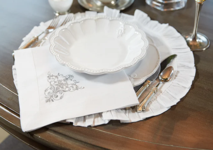 Bella Bianca Medallion Pasta / Soup Bowl  by Arte Italica