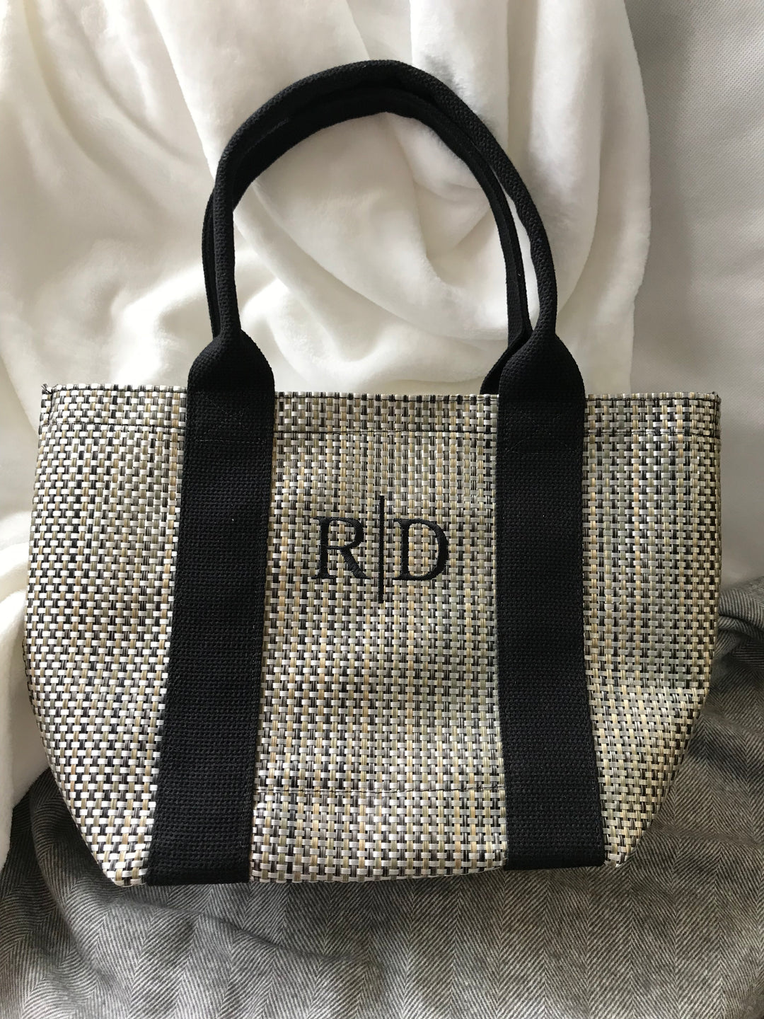 Mesh Tote